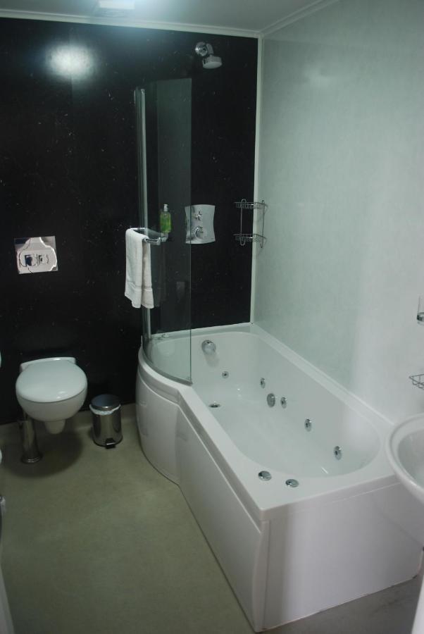 The Radnorshire Arms Hotel Presteigne 외부 사진