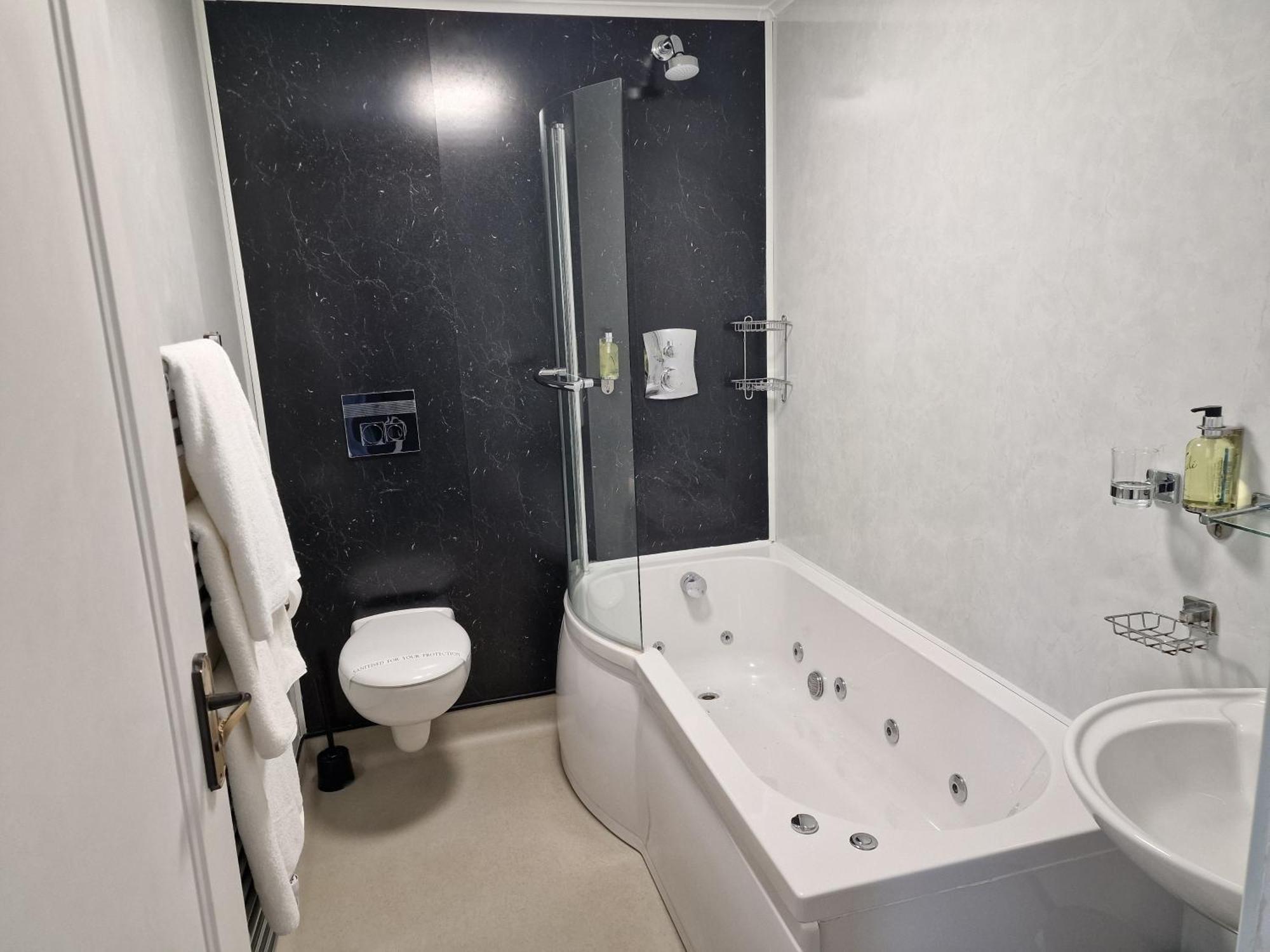 The Radnorshire Arms Hotel Presteigne 외부 사진